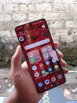 POCO F6 5G 12/512GB +1,5JT