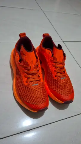 Lacoste run spin evo orange sz 40