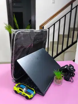 Laptop MSI Modern 14 A10RB E14B3IMS [SSD 512GB VGA Nvidia]