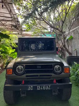 Taft 1981 diesel 4x4 ac dingin barang sangat terawat