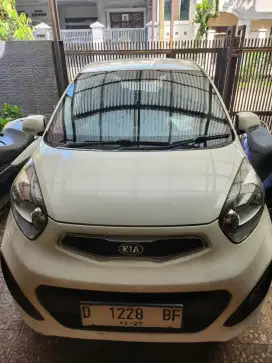 Kia Picanto 2012 Bensin