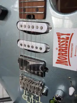 Paketan Gitar Soloking MS-1 type HSS plus Ampli Marshall MG15