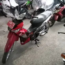 Supra x 125 merah