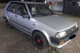 Starlet Kotak Tahun 1988