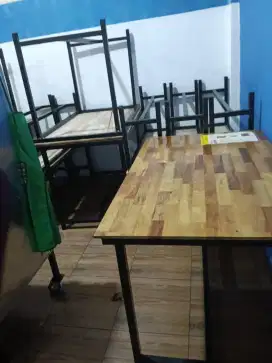 Dijual 6 set meja cocok untuk jualan