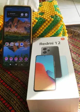 Handphone Redmi 12 8/128
