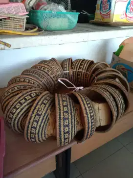 Cuci gudang barang cafe dapur piring mangkok salon bakul meja kursi