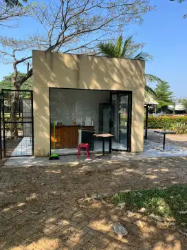 Bangunan ex Cafe