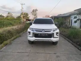 Dijual Mitsubishi Triton HDX