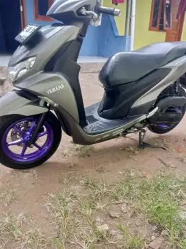 Yamaha Freego S