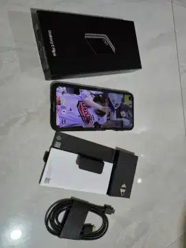 Samsung Z Flip 6 12/512