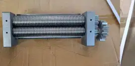 Mata pisau mesin buat mie