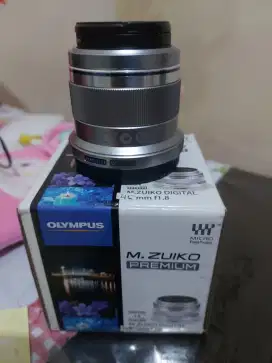Olympus 45mm f1.8 4/3 untuk mirroles olymus