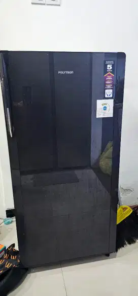 Dijual Kulkas 1 pintu Polytron