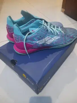 sepatu futsal sesuai di poto gan