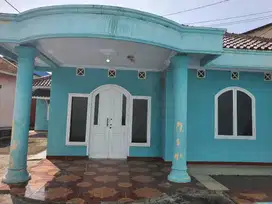 Dikontrakan tahunan Rumah