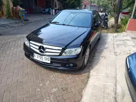 Mercedes-Benz C200 2011 Bensin