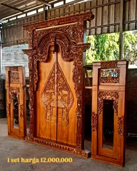 Pintu Gapura Jati Ukir Jepara
