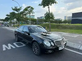 Mercedes Benz E-Class 280 W211 tahun 2008