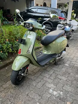 Vespa Sprint S 150 2023 Green Tenance