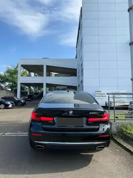 BMW 530i Opulance Nik 2021