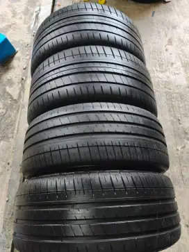 Michelin pilot sport3 245 35 R20 & 275 30 R20