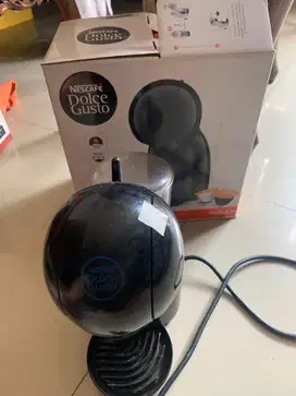 Mesin kopi capsule nescafe dolce gusto