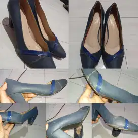 High heels sepatu bekas