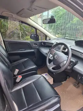 Honda Stepwagon 2013 Bensin