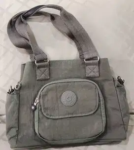 Tas Kipling abu abuTas Kipling abu abu