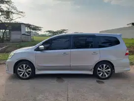 Nissan Grand livina 2015 Bensin