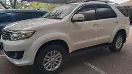 Toyota Fortuner 2.5 G Solar-AT 2011