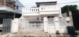Di Jual Rumah Dekat Mall Kelapa Gading