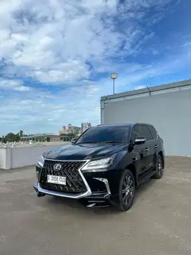 Lexus LX570 Sport 2009 facelift