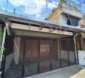 Disewakan lokasi usaha / sewa tempat jualan makanan / steling jualan