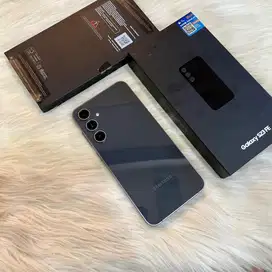 Samsung S23 FE 5G 8/256gb Like New