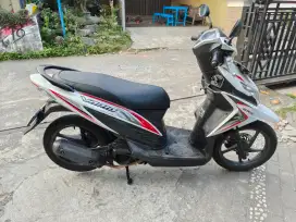 Vario LED injeksi THN 2014 plat B jakarta