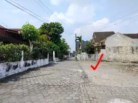 Tanah Bonus Bangunan Setengah Jadi di Ngaglik Sleman TP 035