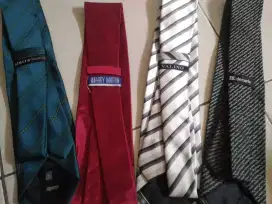 Jual Bermacam Dasi