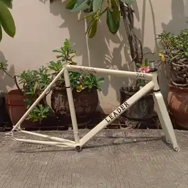 FRAMESET SEPEDA FIXIE LEADER 722TS USA