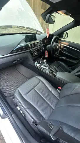 BMW 320i f30 2018 Luxury