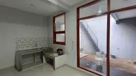 Disewakan Rumah Bagus Full Renovasi Komplek Nata Endah