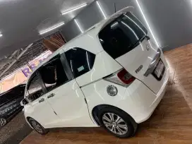 Honda Freed Psd 1.5 2014 Matic Putih