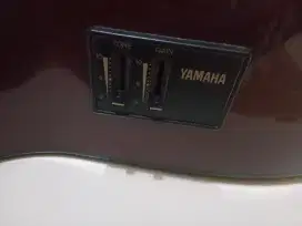 dijual cepat gitar yamaha asli
