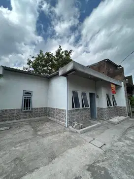 JUAL RUMAH HUNIAN MURAH 3 KAMAR TIDUR GATAK SUKOHARJODEKAT MAYANG