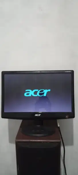 Acer Monitor 16 in