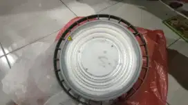 Lampu gudang/pabrik