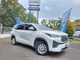 LIKE NEW - TOYOTA KIJANG INNOVA 2.0 ZENIX G HV CVT HYBRID AT 2023