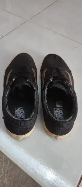 Sepatu Vans Oldskool