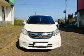 Honda Freed 2012 Bensin